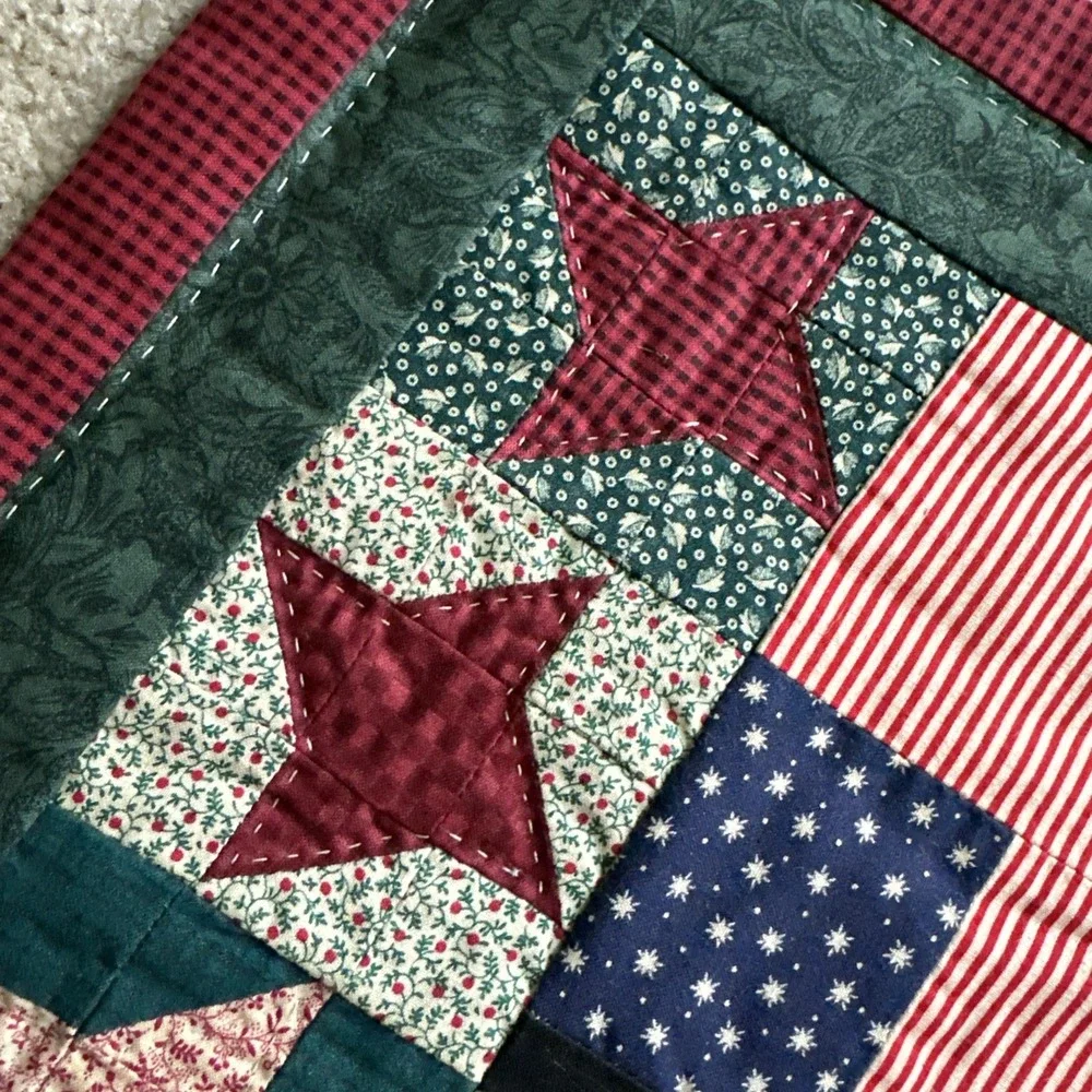 Handmade Patriotic Santa Christmas Quilt Wall Hanging Americana Country Farmhous
